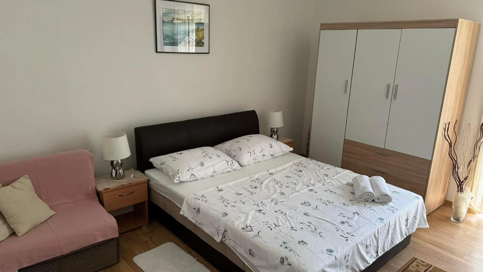 Apartment Teo & Leon Novi Vinodolski 0*,  Croatia